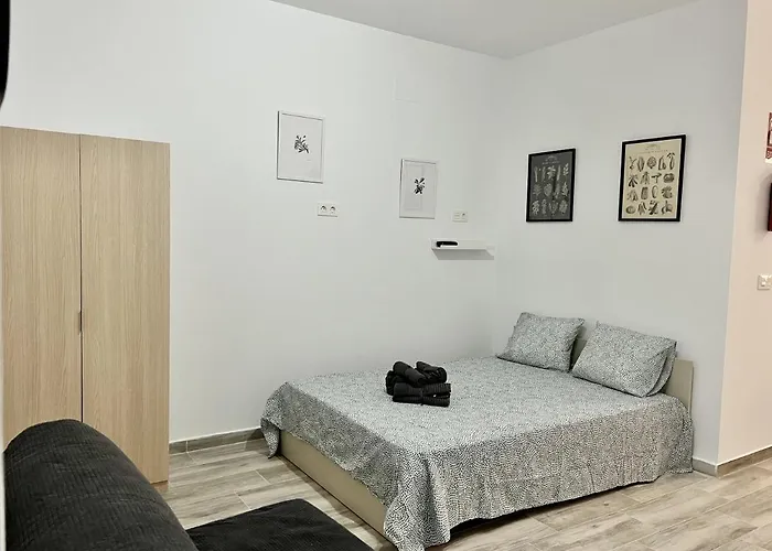 Tilos Suites-vialia