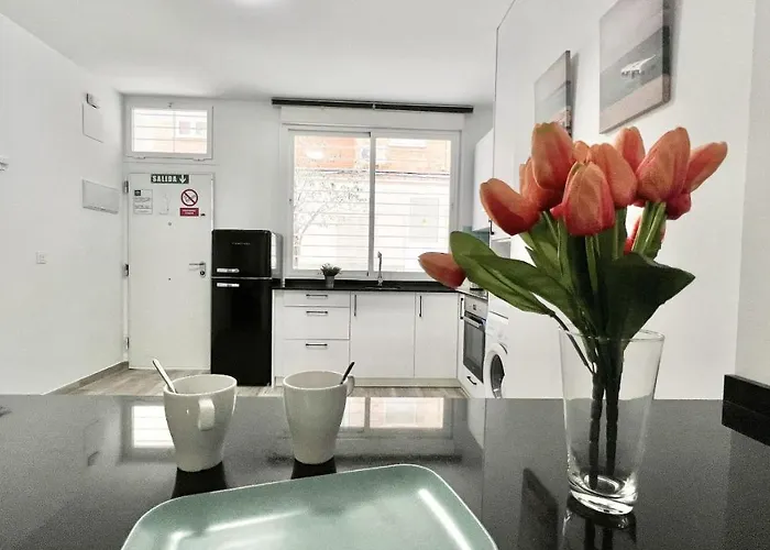 Tilos Suites-vialia * Málaga